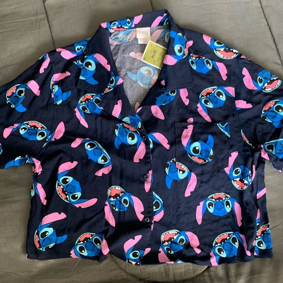 Crop top - Picture 2 of 2